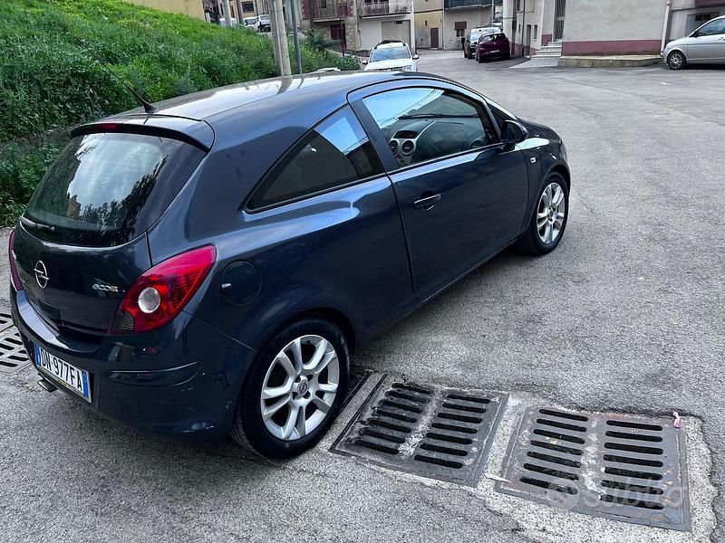 Usata Opel Corsa 2008 Utilitaria
