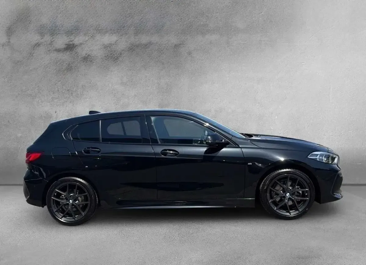 Usata BMW 118 M Sport 136 CV (100 kW) 2023 Nero Berlina