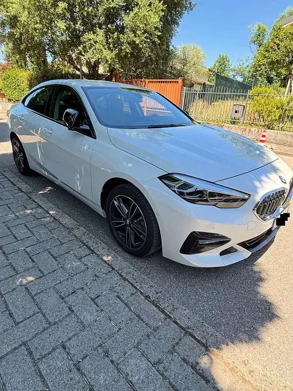 Usata BMW 218 Sport Line 140 CV (102 kW) 2020 Bianco Coupé