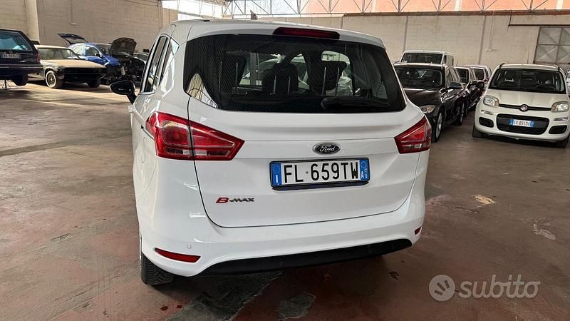 Usata Ford B-MAX Business Edition 75 CV (55 kW) 2017 Bianco Monovolume
