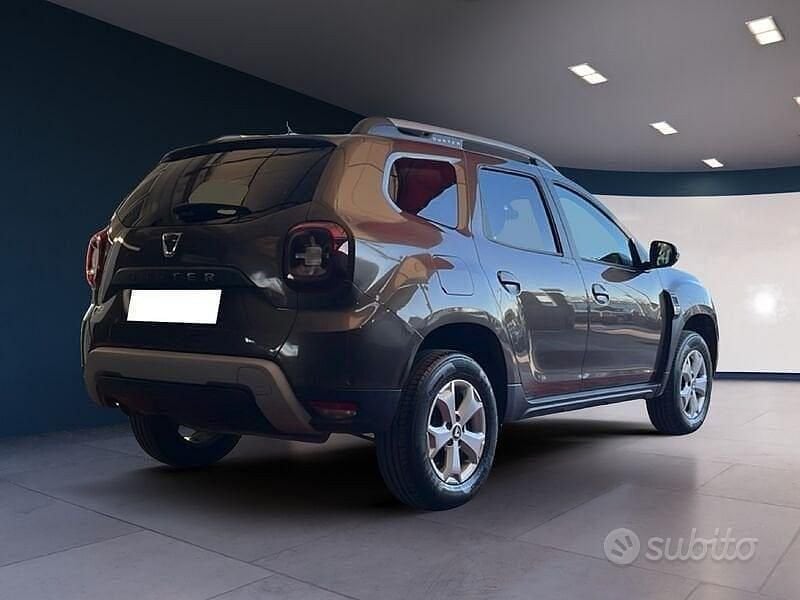 Usata Dacia Duster Comfort 116 CV (85 kW) 2019 Marrone SUV