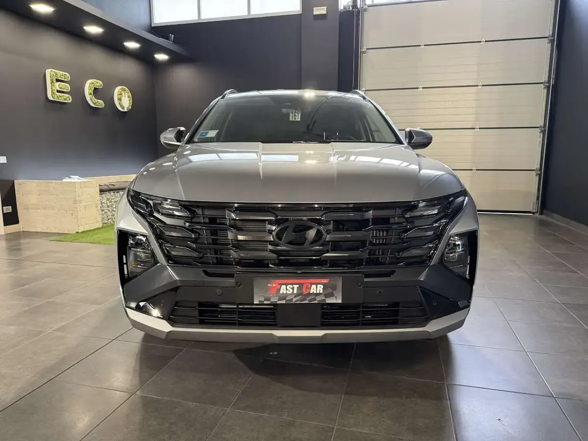 Nuova Hyundai Tucson 215 CV (158 kW) 2025 Argento SUV