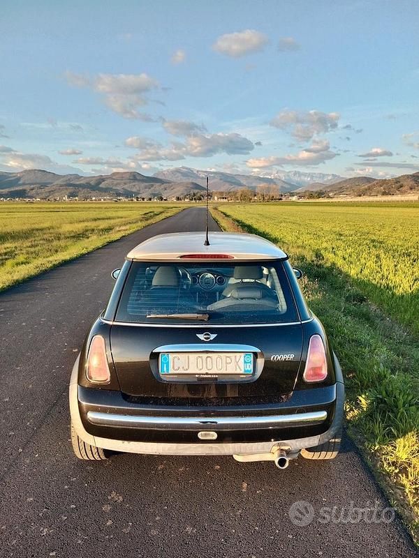 Usata Mini Cooper 2004 Utilitaria