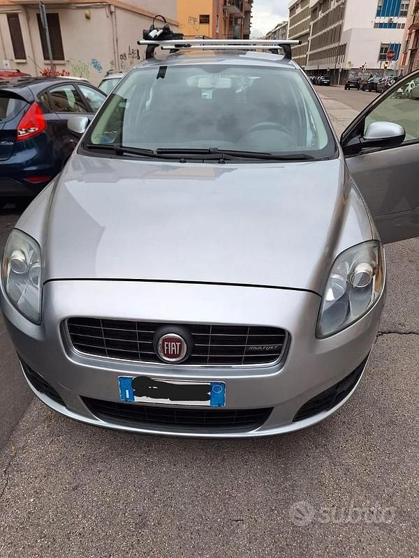 Usata Fiat Croma 120 CV (88 kW) 2008 Grigio