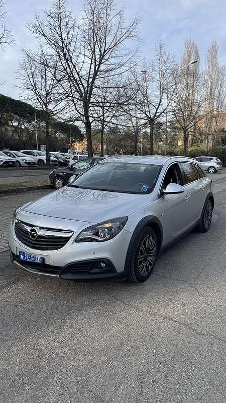 Usata Opel Insignia Country Tourer 163 CV (119 kW) 2016 Station wagon