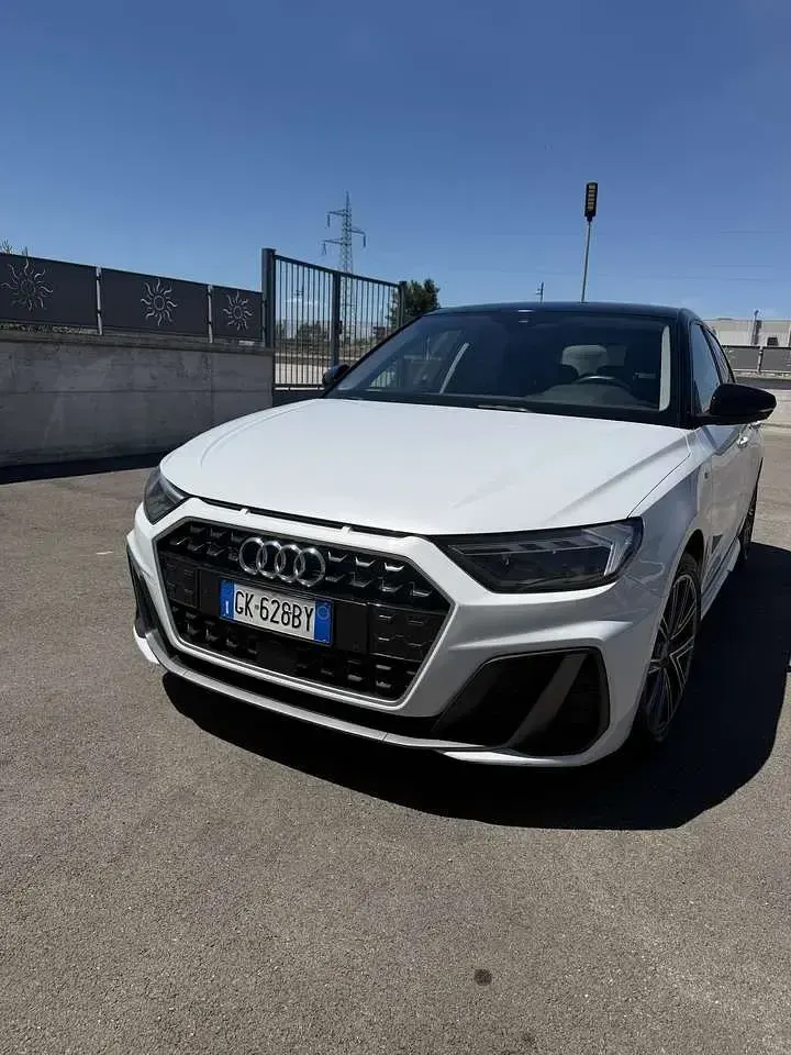 Usata Audi A1 Sportback S-Line 95 CV (69 kW) 2022 Other Utilitaria