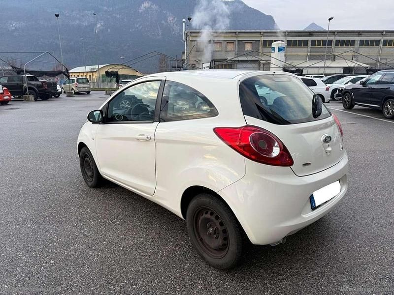 Usata Ford Ka Plus Business Edition 75 CV (55 kW) 2012 Bianco Utilitaria