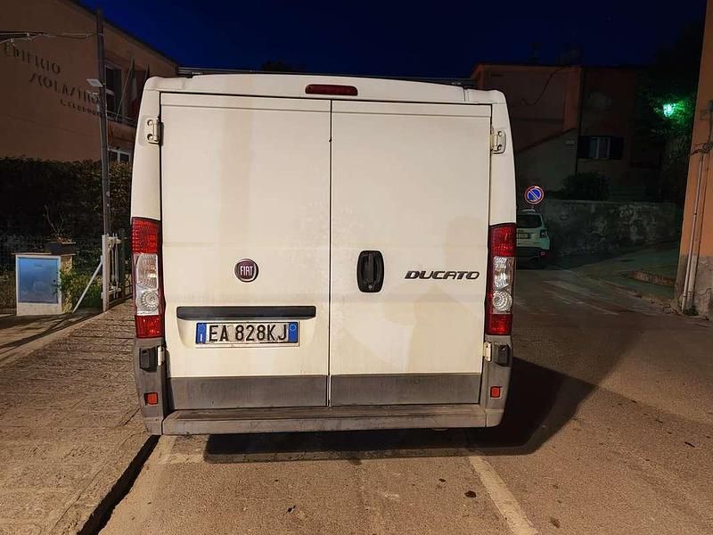 Usata Fiat Ducato 101 CV (74 kW) 2010 Bianco Furgone