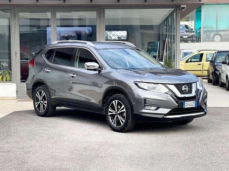 Usata Nissan X-Trail 160 CV (117 kW) 2021 Grigio SUV