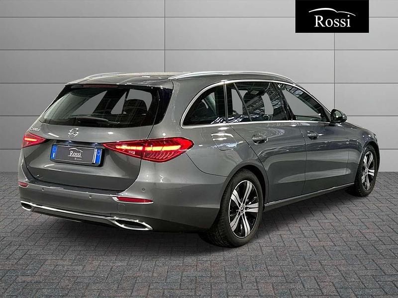 Usata Mercedes C200 Advanced 163 CV (119 kW) 2025 Grigio selenite Station wagon