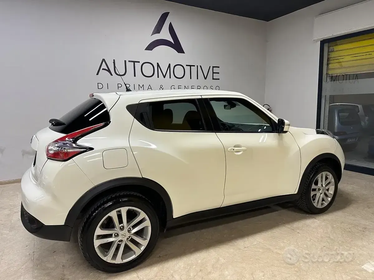 Usata Nissan Juke Visia 110 CV (80 kW) 2018 Bianco SUV