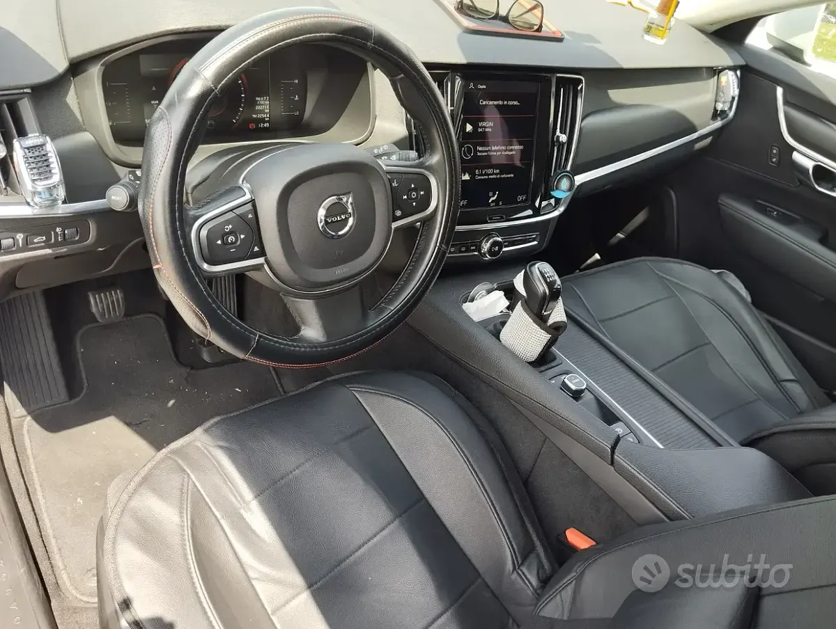 Usata Volvo V90 190 CV (139 kW) 2017 Bianco Station wagon