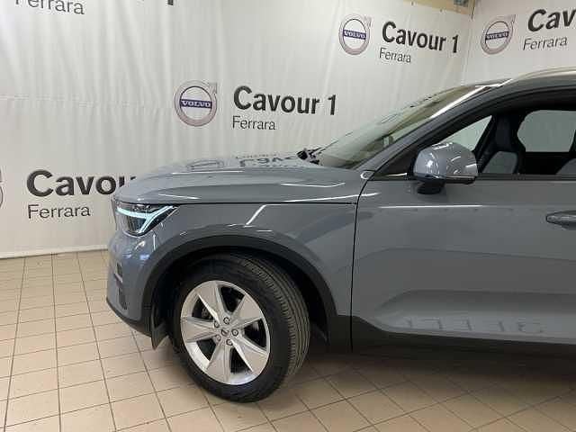 Usata Volvo XC40 Core 129 CV (94 kW) 2022 Grigio SUV