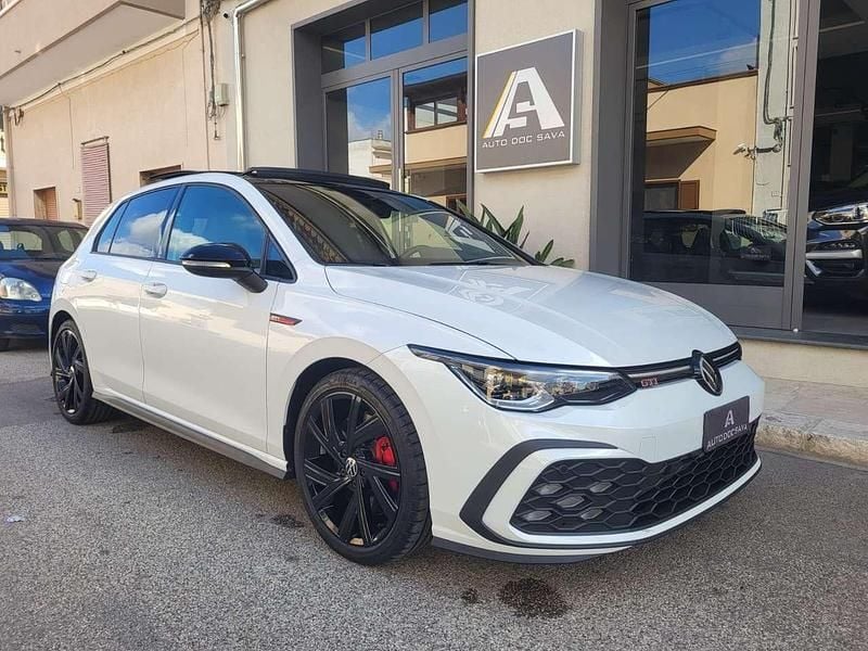 Usata VW Golf VIII GTI 245 CV (180 kW) 2024 Perlato Berlina