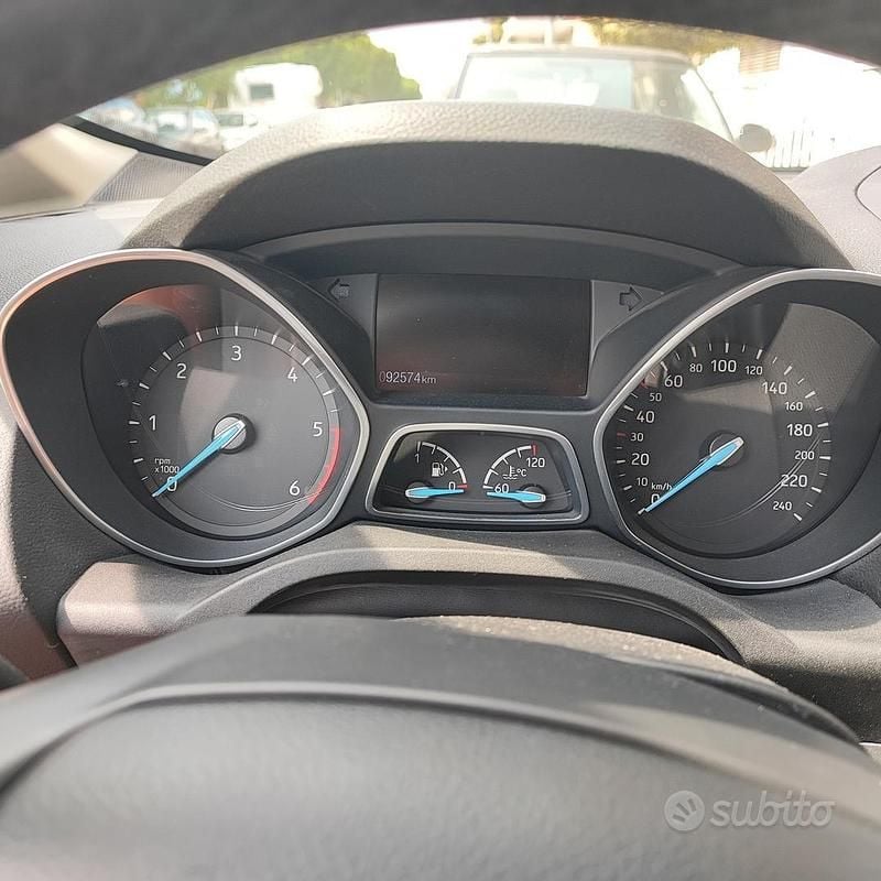 Usata Ford C-MAX 95 CV (69 kW) 2016 Nero Monovolume