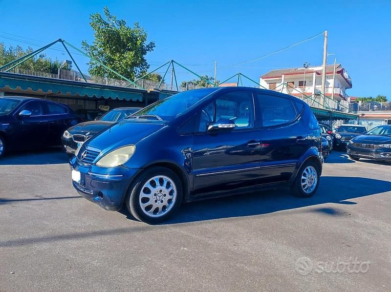 Usata Mercedes A170 Elegance 95 CV (69 kW) 2003 Blu Monovolume