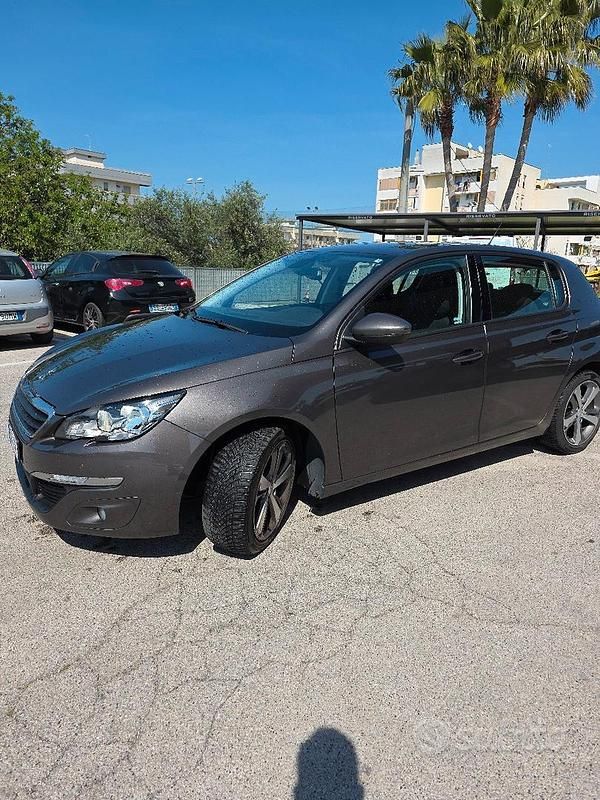 Usata Peugeot 308 2014 Grigio Berlina