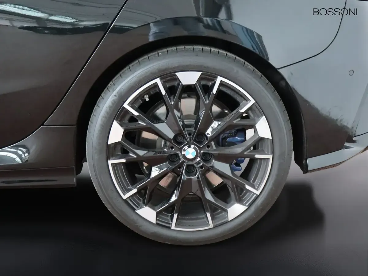 Usata BMW M135 M Sport 300 CV (220 kW) 2025 Nero Utilitaria