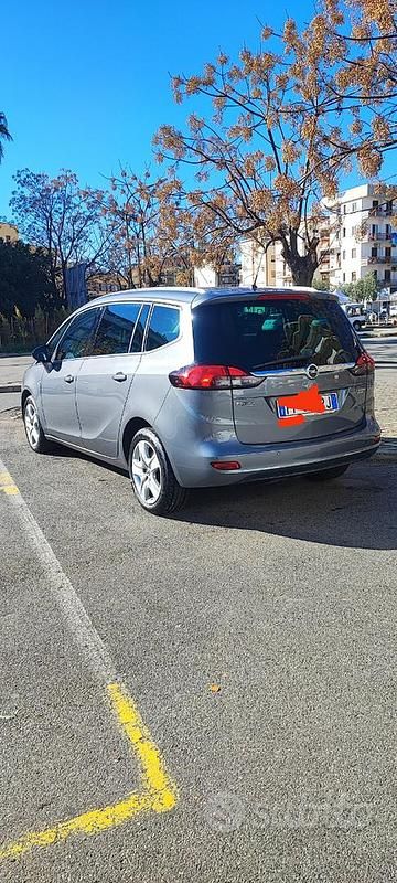 Usata 2016 Opel Zafira Monovolume | 4900 € (Super prezzo) - Immagine 1/4