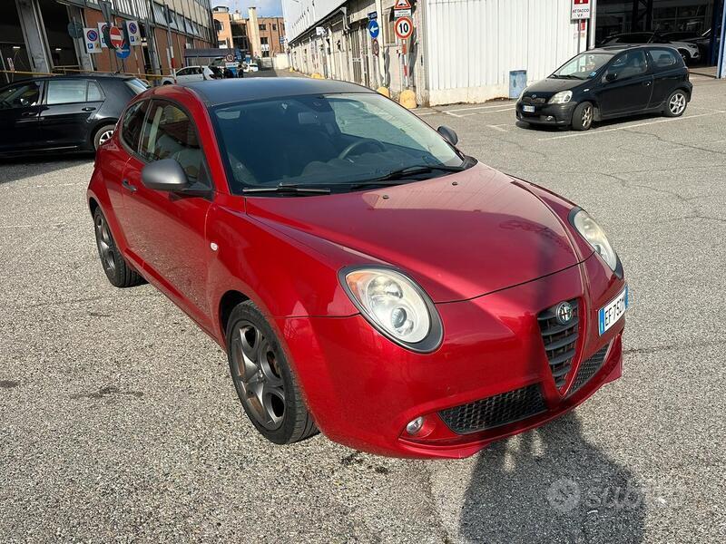 Usato 2010 Alfa Romeo MiTo 1.4 Benzin 105 CV (7.900 €)