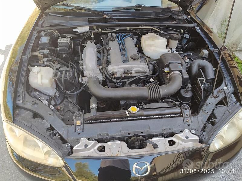 Nero Usata 2001 Mazda MX5 Cabrio | 5500 € (Ottimo prezzo) - Immagine 1/4