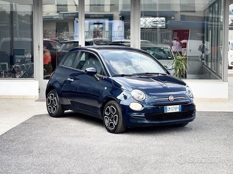 Usata Fiat 500 70 CV (51 kW) 2023 Blu Berlina