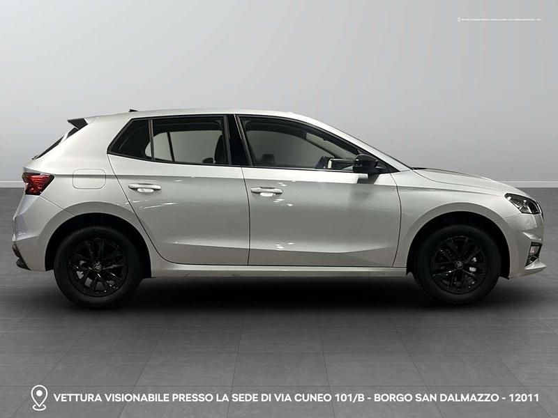 Nuova Skoda Fabia 95 CV (69 kW) 2025 Argento brillante metallizzato Berlina