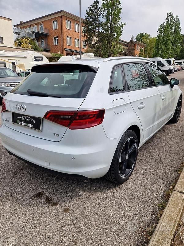 Usata Audi A3 105 CV (77 kW) 2013 Bianco Berlina