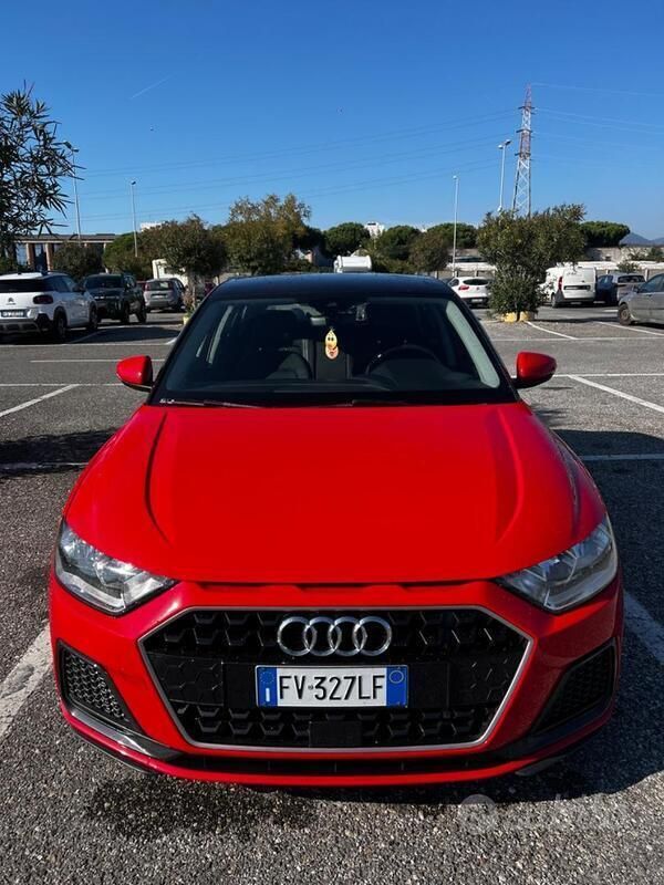 Rosso Usata 2024 Audi A1 Due volumi | 18.000 € (Super prezzo) - Immagine 1/4