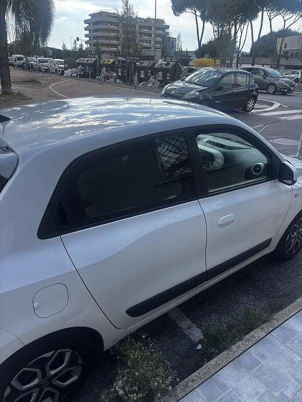 Usata Renault Twingo SE 65 CV (47 kW) 2020 Bianco Utilitaria
