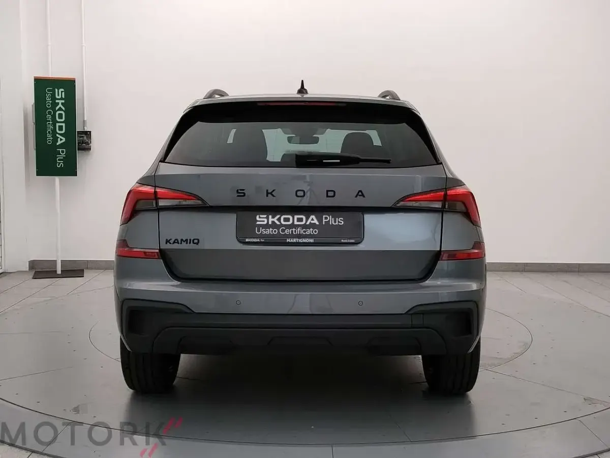 Nuova Skoda Kamiq 116 CV (85 kW) 2026 Grigio SUV