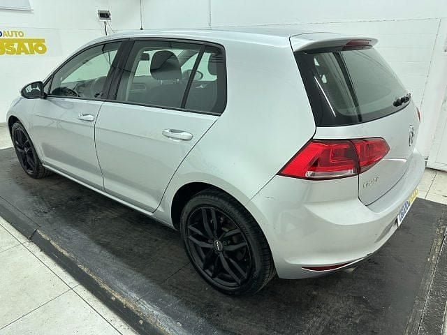 Usata VW Golf VII 110 CV (80 kW) 2016 Argento Berlina