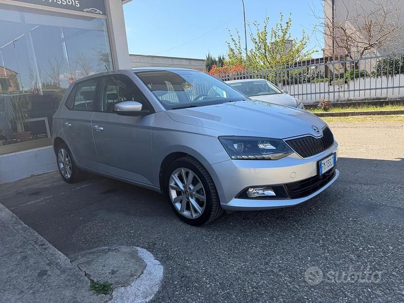 Usata Skoda Fabia Ambition 75 CV (55 kW) 2018 Grigio Berlina