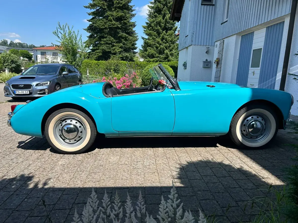 Usata MG MGA 72 CV (52 kW) 1959 Blu Cabrio
