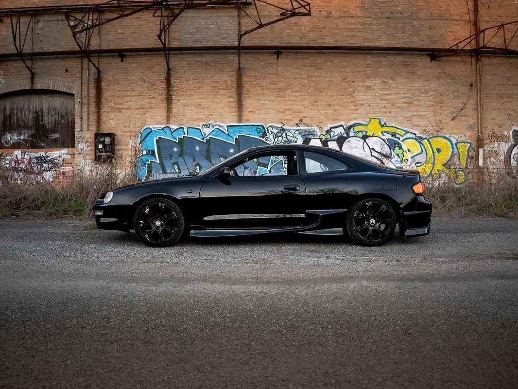 Usata Toyota Celica 116 CV (85 kW) 1996 Nero Coupé