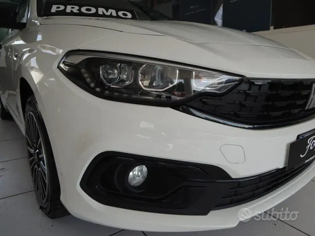 Usata Fiat Tipo City Life 131 CV (96 kW) 2021 Bianco Station wagon