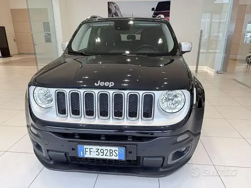 Usata Jeep Renegade Limited 120 CV (88 kW) 2016 Nero SUV
