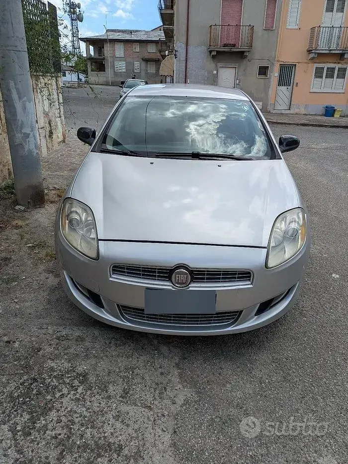 Usata Fiat Bravo 120 CV (88 kW) 2010 Grigio Utilitaria
