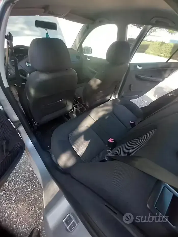 Usata Skoda Fabia 75 CV (55 kW) 2005 Grigio Berlina