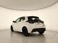 Usata Toyota Yaris Business Edition 116 CV (85 kW) 2022 Bianco Utilitaria