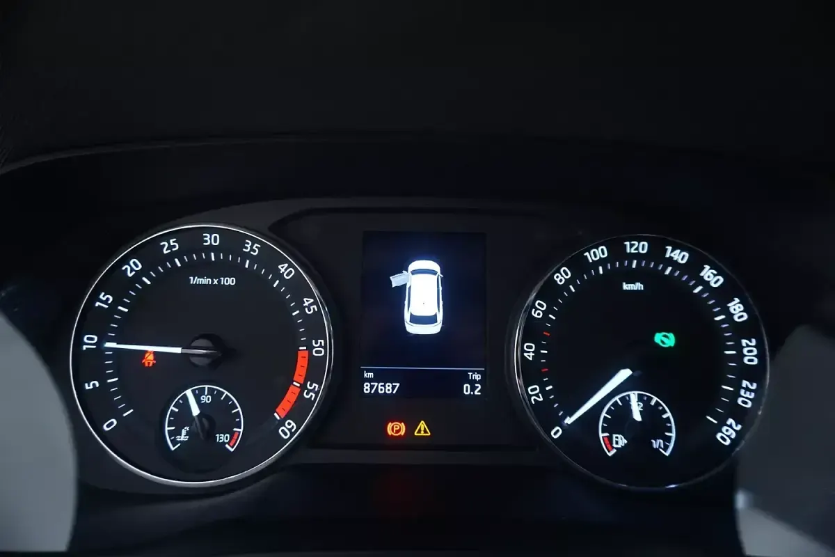 Usata Skoda Octavia Ambition 116 CV (85 kW) 2023 Grigiogrigio Station wagon