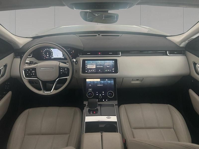 Usata Land Rover Range Rover Velar 204 CV (150 kW) 2021 Silicon silver SUV