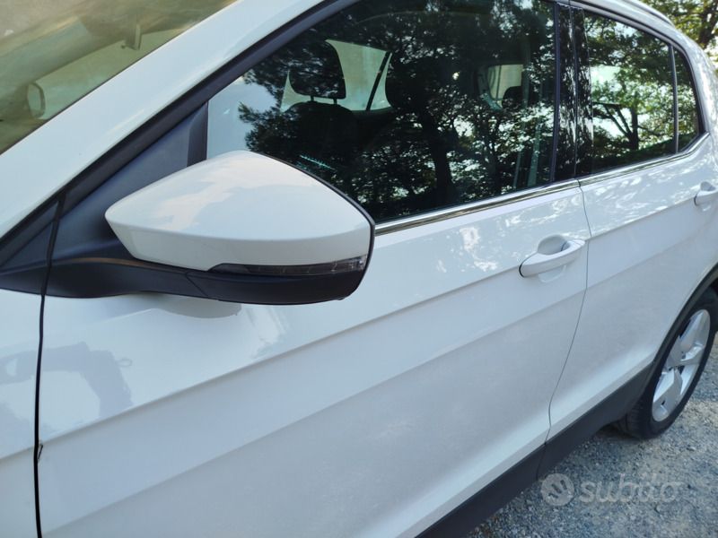 Usata VW T-Cross 116 CV (85 kW) 2019 Bianco SUV