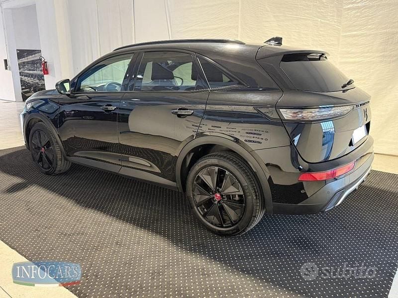 Usata DS Automobiles DS7 Crossback Performance 131 CV (96 kW) 2023 Nero metallizzato SUV