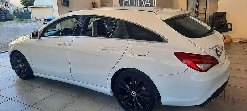 Usata Mercedes CLA180 116 CV (85 kW) 2018 Bianco(met.) Berlina