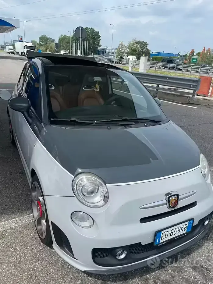 Usata Abarth 500C 140 CV (102 kW) 2010 Cabrio