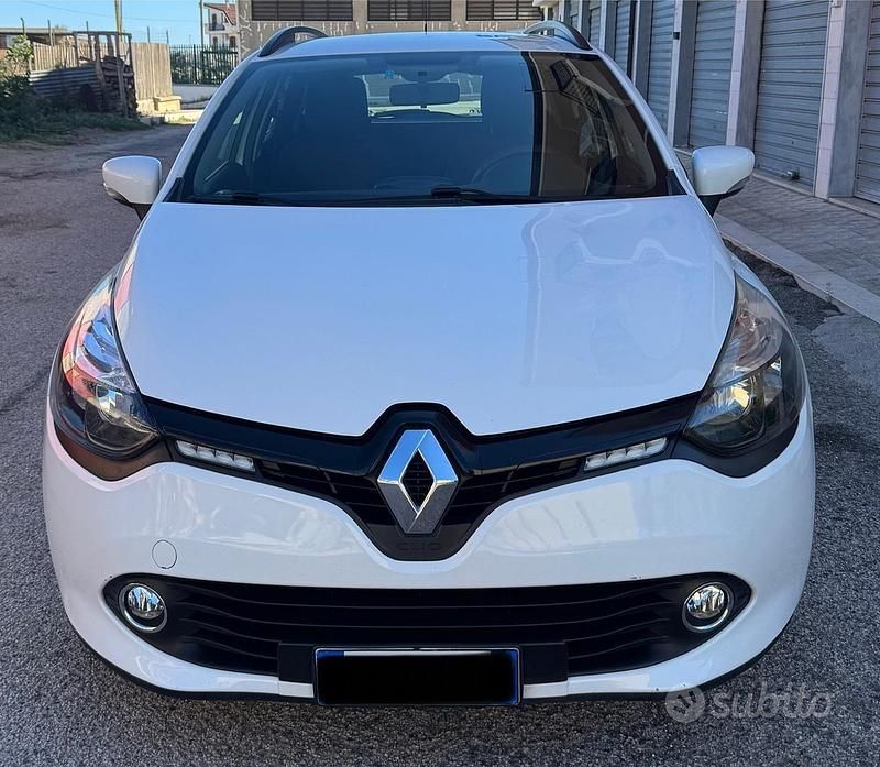 Usata Renault Clio GrandTour Life 75 CV (55 kW) 2017 Bianco Station wagon