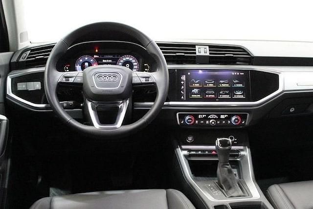 Usata Audi Q3 Business Plus 150 CV (110 kW) 2021 Blu/azzurro SUV