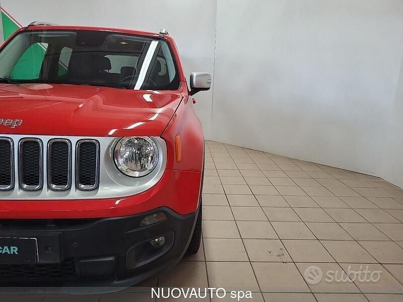 Usata Jeep Renegade Limited 140 CV (102 kW) 2016 Rosso SUV
