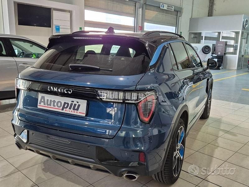 Usata Lynk & Co 01 179 CV (131 kW) 2023 Blu SUV